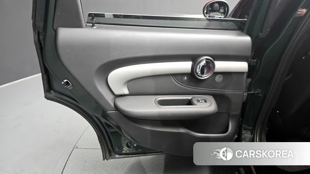 Mini Cooper S Clubman id 4360616 из Кореи 17