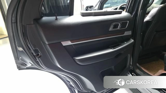 Ford Explorer id 4882488 из Кореи 17