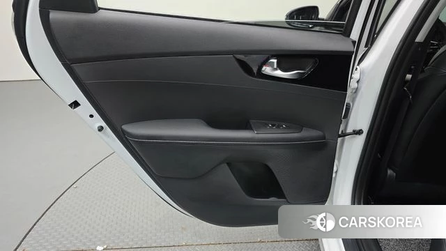 Kia The New K3 2nd generation id 4656348 из Кореи 17