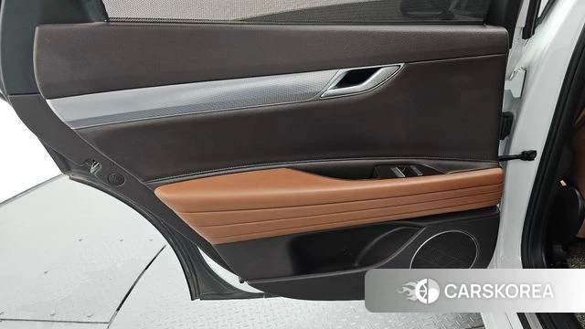 Genesis G80 (RG3) id 4641834 из Кореи 17