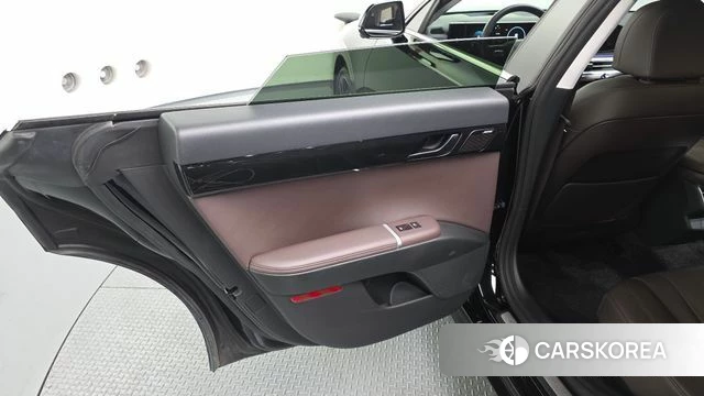 Hyundai Grandeur Hybrid (GN7) id 4281412 из Кореи 17