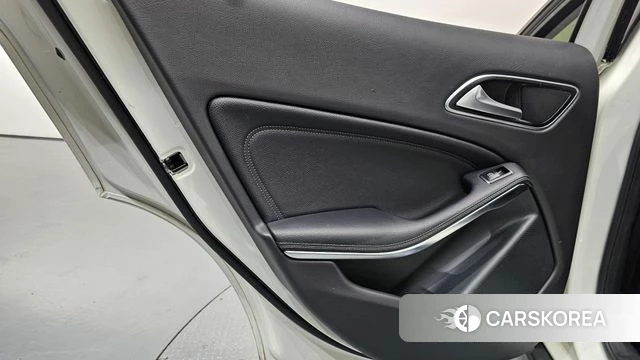 Mercedes-Benz GLA-Class X156 id 4610581 из Кореи 17