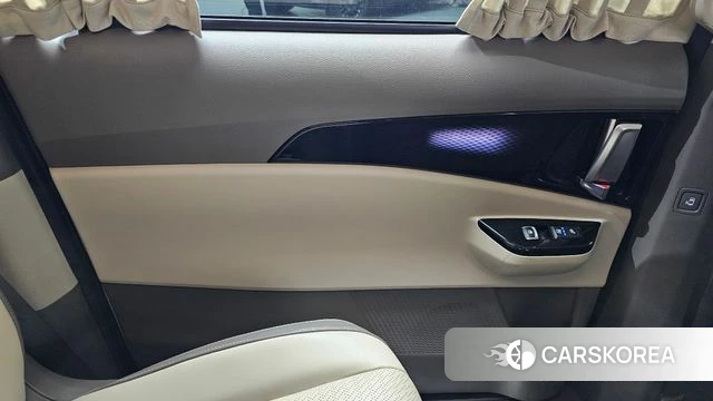Kia Carnival 4th generation id 4561536 из Кореи 17