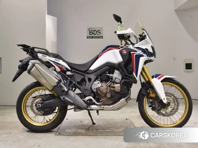Проданный Honda CRF1000L AFRICA TWIN 2018 из Японии