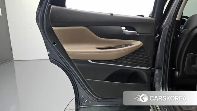 Hyundai Santa Fe TM id 4698679 из Кореи 17
