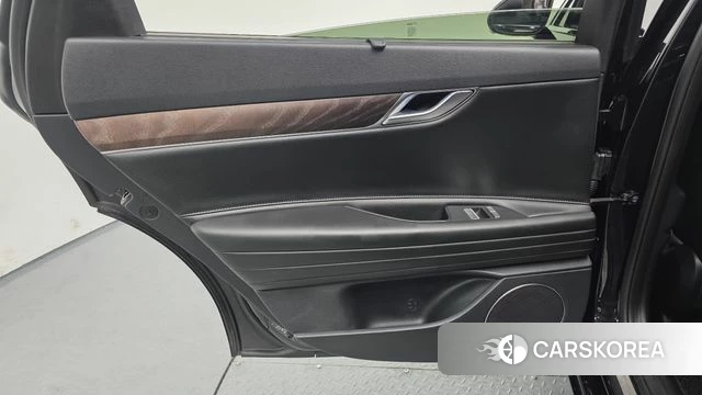 Genesis G80 (RG3) id 4186787 из Кореи 17