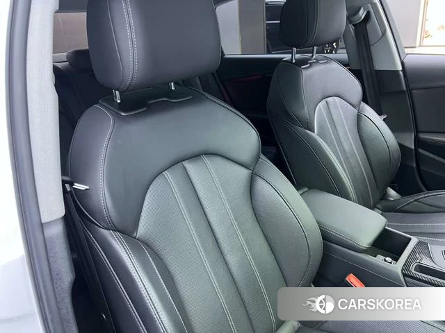 Audi A4L id 4236344 из Китая 17