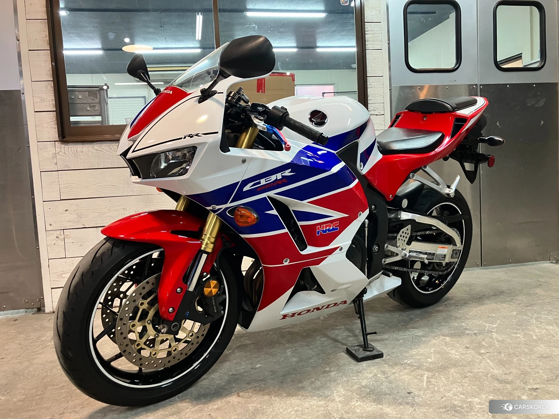 Проданный Honda CBR600RR id 4184829 из Японии, фото 17