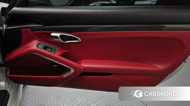 Porsche 718 Boxster id 4343666 из Кореи 17
