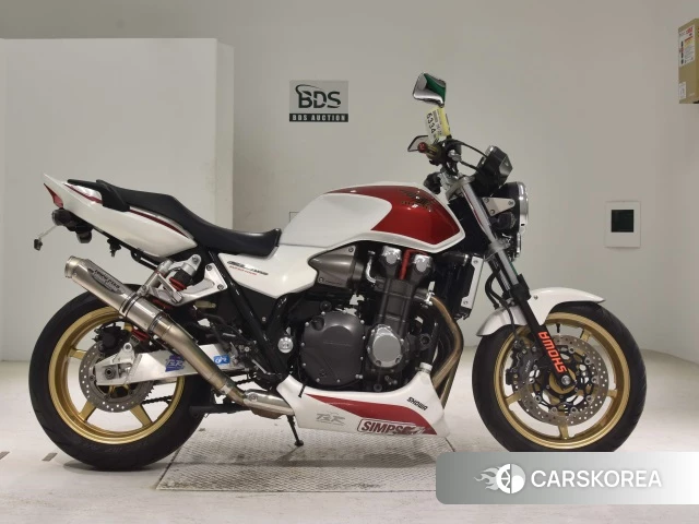 Проданный Honda CB1300SF 2011 из Японии