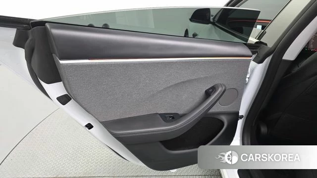 Tesla Model 3 id 4640338 из Кореи 17