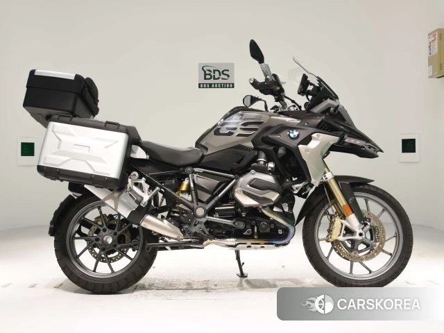 Проданный BMW R1200GS 2017 из Японии