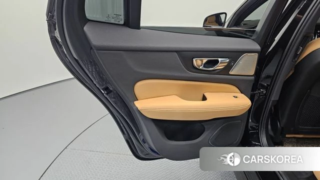Volvo V60 Cross-Country 2nd Generation id 4490030 из Кореи 17
