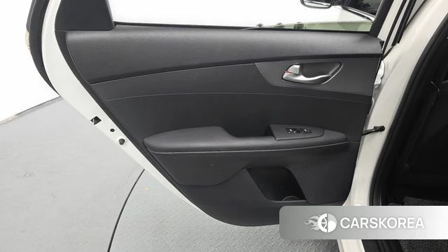 Kia Come New K3 id 4530719 из Кореи 17