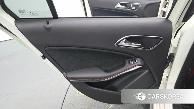 Mercedes-Benz A-Class W176 id 4737672 из Кореи 17