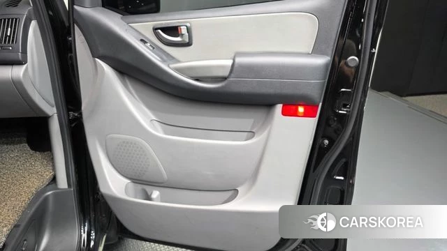 Hyundai The New Grand Starex id 4667133 из Кореи 17