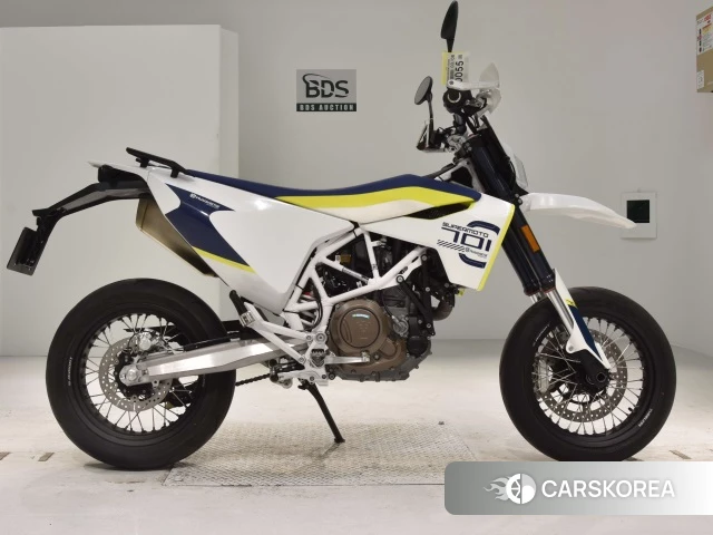 Проданный Husqvarna 701 SUPERMOTO 2019 из Японии