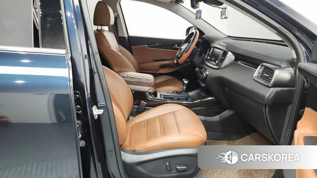 Kia The New Sorento id 4596466 из Кореи 17