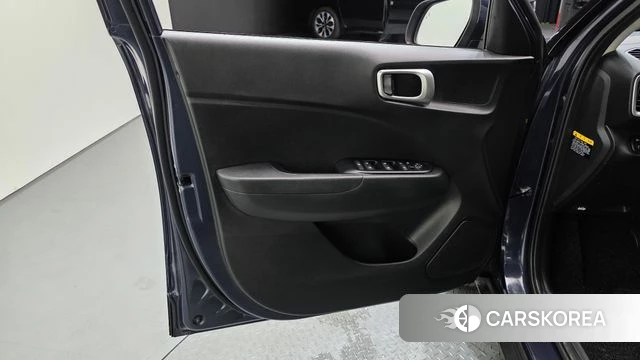 Hyundai Venue id 4625966 из Кореи 17