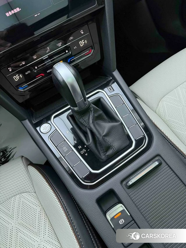Volkswagen Magotan id 3890114 из Китая 17