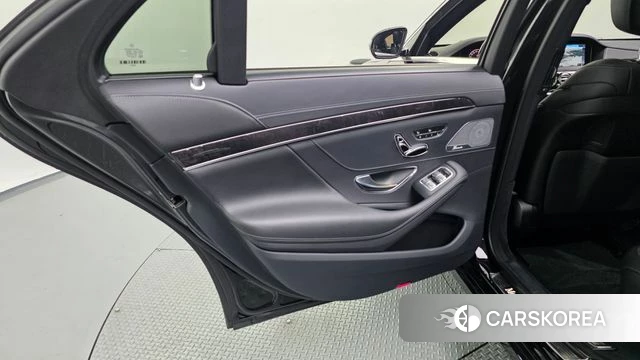 Mercedes-Benz S-Class W222 id 4620671 из Кореи 17