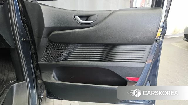 Hyundai Staria id 4905625 из Кореи 17