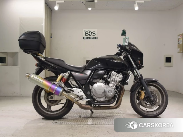 Проданный Honda CB400SF 2010 из Японии
