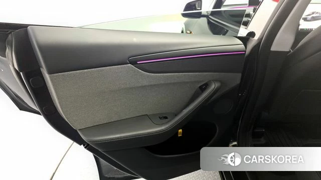 Tesla Model Y id 4307984 из Кореи 17