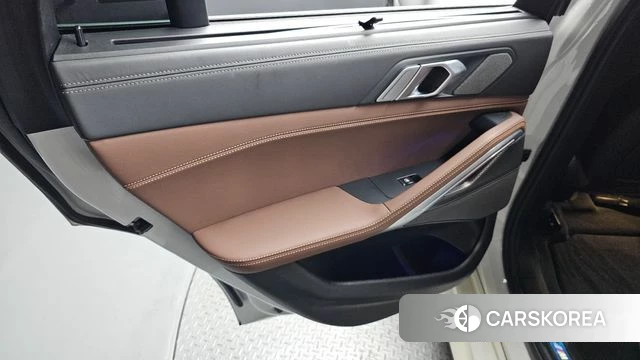 BMW X6 (G06) id 4741343 из Кореи 17