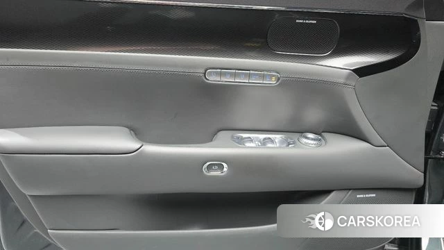 Genesis G90 (RS4) id 4592937 из Кореи 17