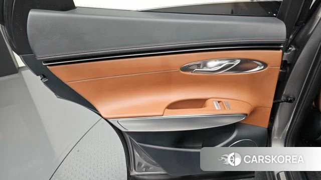 Genesis GV70 id 4445769 из Кореи 17