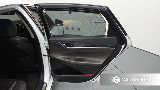 Hyundai Grandeur IG id 4930799 из Кореи 17
