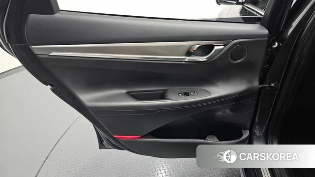 Hyundai The New Grandeur IG id 4618901 из Кореи 17