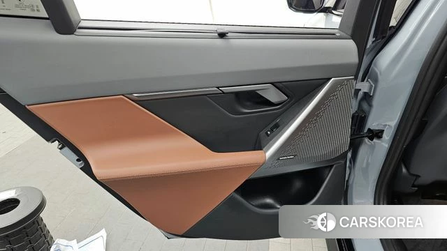 BMW 5 Series (G60) id 4229937 из Кореи 17