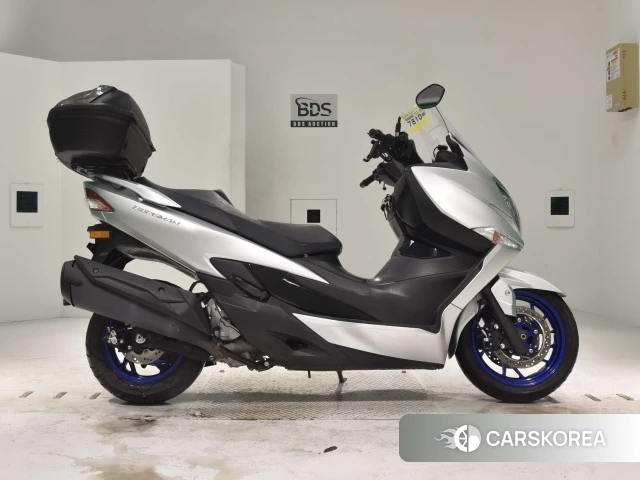 Проданный Suzuki BURGMAN 400 2022 из Японии