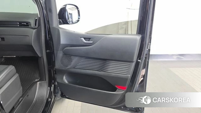 Hyundai Staria id 4847411 из Кореи 17