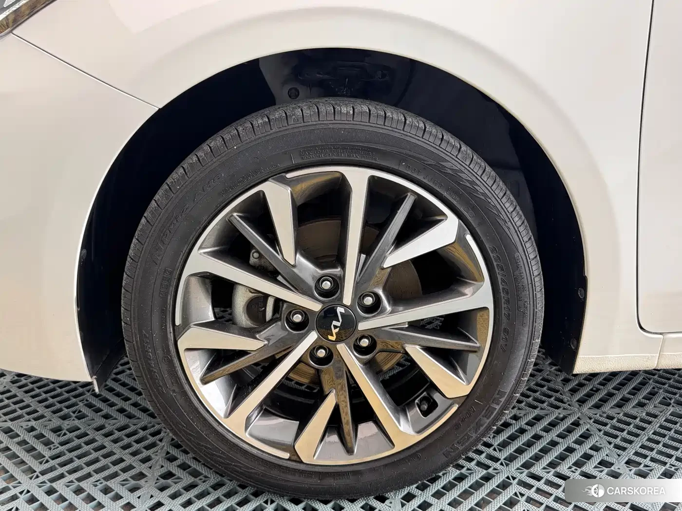 Kia K3 id 4659729 из Китая 17