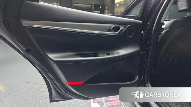 Hyundai The New Grandeur IG id 4651003 из Кореи 17