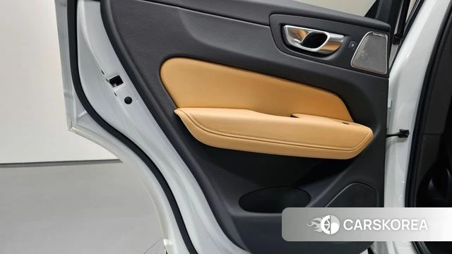 Volvo XC60 second Generation id 4847917 из Кореи 17
