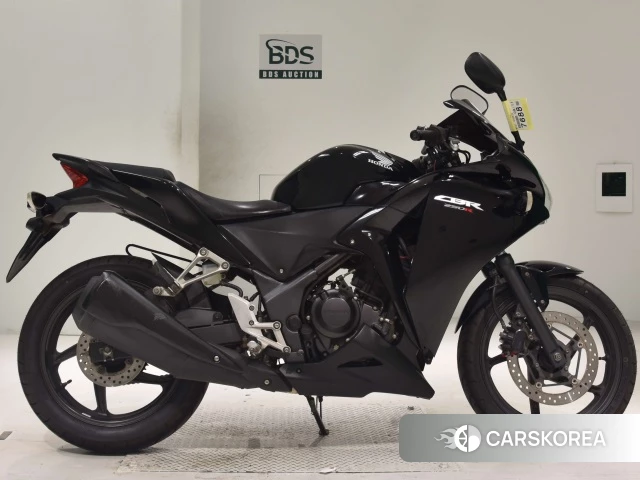 Проданный Honda CBR250R 2013 из Японии