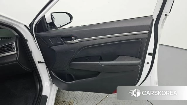 Hyundai Avante AD id 4626502 из Кореи 17