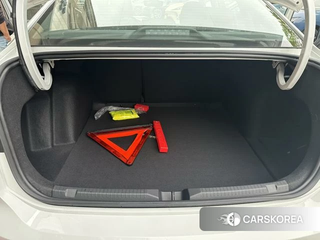 Volkswagen Lavida id 4219318 из Китая 17