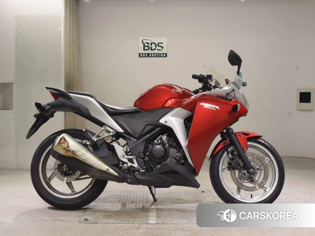 Проданный Honda CBR250R 2011 из Японии