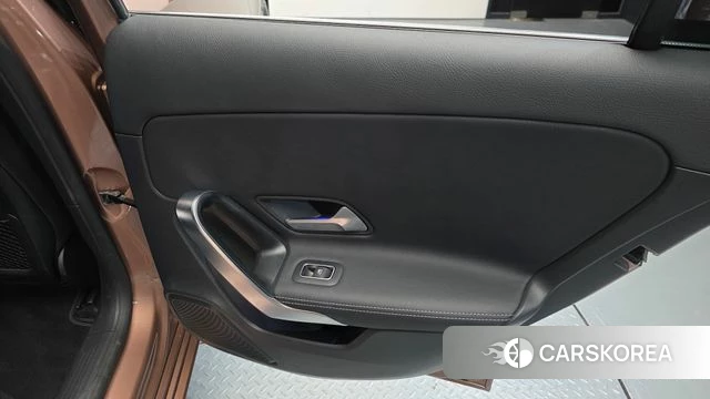 Mercedes-Benz A-Class W177 id 4778936 из Кореи 17