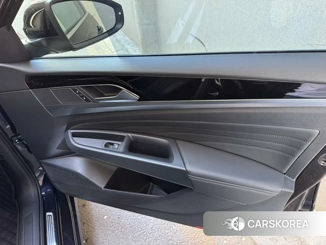 Volkswagen Passat id 4276152 из Китая 17