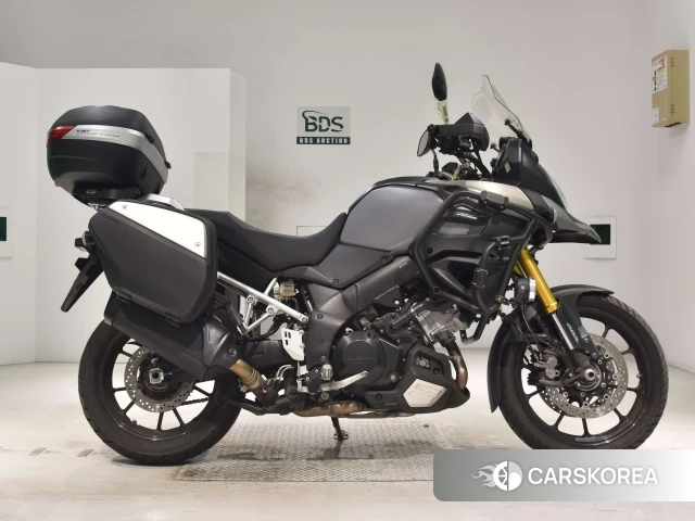 Проданный Suzuki V-STROM DL1000 2016 из Японии