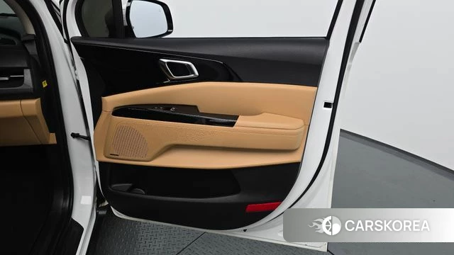 Kia Carnival 4th generation id 4382163 из Кореи 17