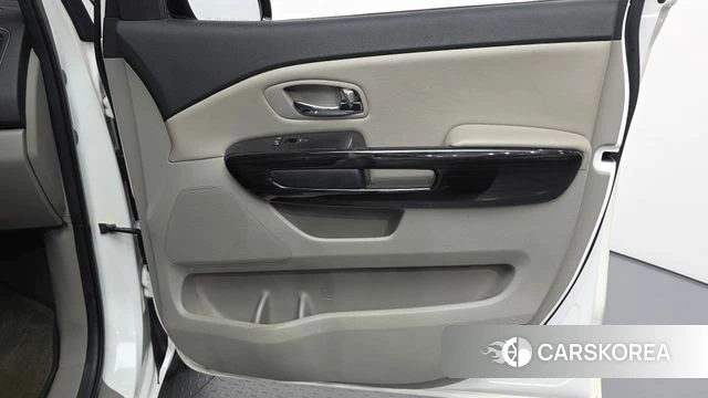 Kia The New Carnival id 4737217 из Кореи 17