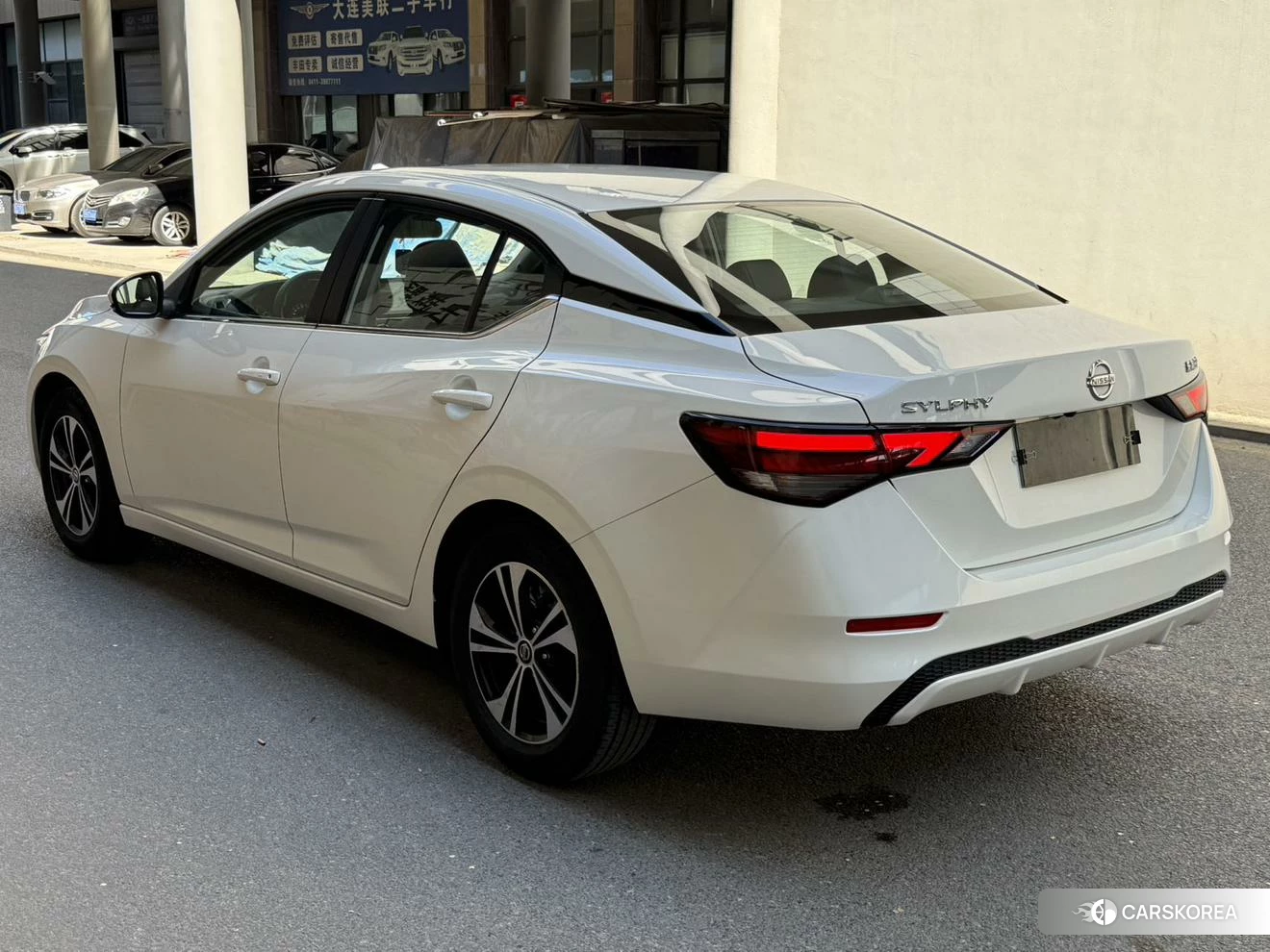 Nissan Sylphy id 4461560 из Китая 17