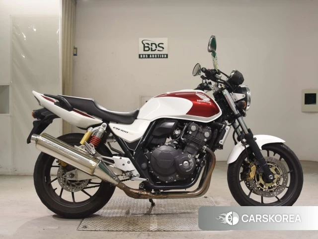 Проданный Honda CB400SF 2015 из Японии
